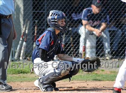 Thumbnail 1 in New Fairfield @ Pomperaug photogallery.