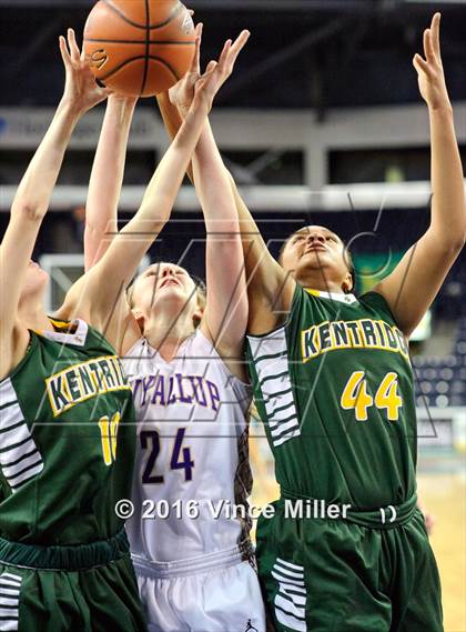Thumbnail 1 in Puyallup vs Kentridge (4A SPSL Tournament) photogallery.