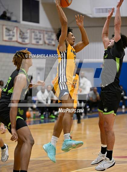Thumbnail 2 in Windermere vs Shabach Christian Academy (Sun Bash Tampa) photogallery.