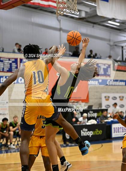 Thumbnail 3 in Windermere vs Shabach Christian Academy (Sun Bash Tampa) photogallery.