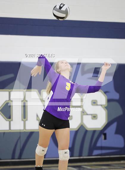 Thumbnail 1 in Bloom-Carroll @ Teays Valley photogallery.