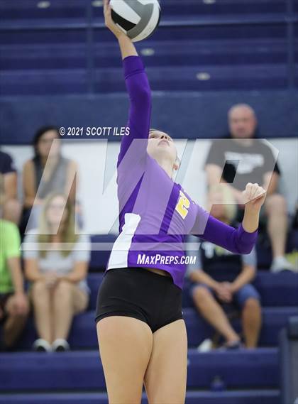 Thumbnail 2 in Bloom-Carroll @ Teays Valley photogallery.