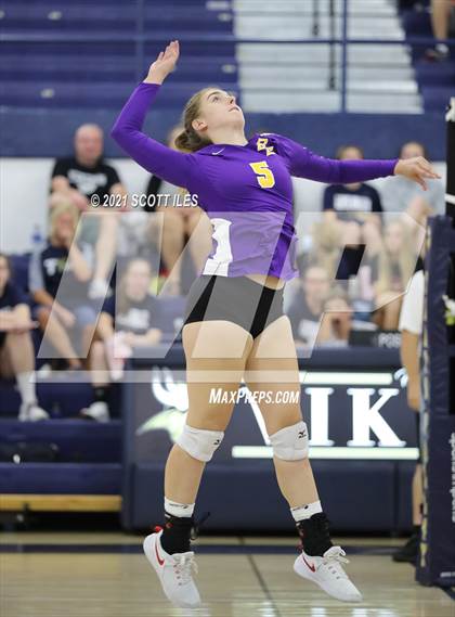 Thumbnail 3 in Bloom-Carroll @ Teays Valley photogallery.