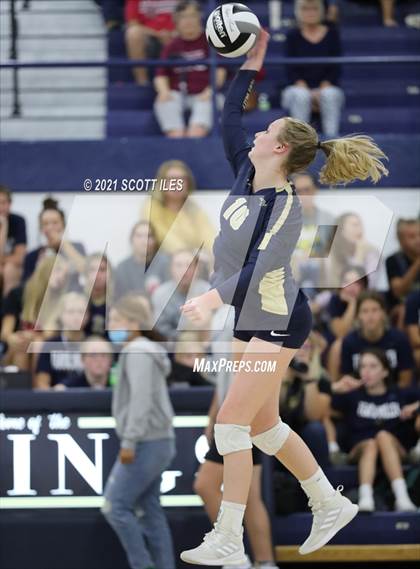 Thumbnail 2 in Bloom-Carroll @ Teays Valley photogallery.