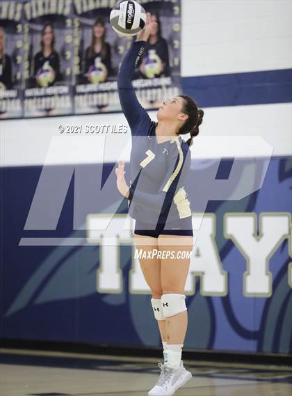 Thumbnail 3 in Bloom-Carroll @ Teays Valley photogallery.