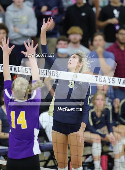Thumbnail 3 in Bloom-Carroll @ Teays Valley photogallery.