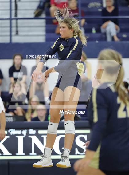 Thumbnail 1 in Bloom-Carroll @ Teays Valley photogallery.