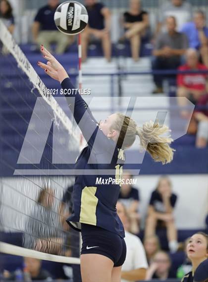 Thumbnail 2 in Bloom-Carroll @ Teays Valley photogallery.