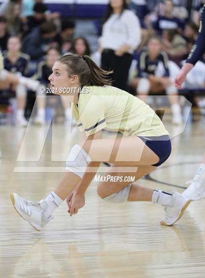 Thumbnail 3 in Bloom-Carroll @ Teays Valley photogallery.
