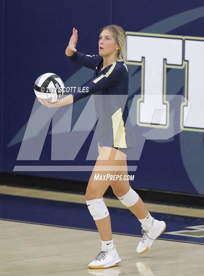 Thumbnail 3 in Bloom-Carroll @ Teays Valley photogallery.