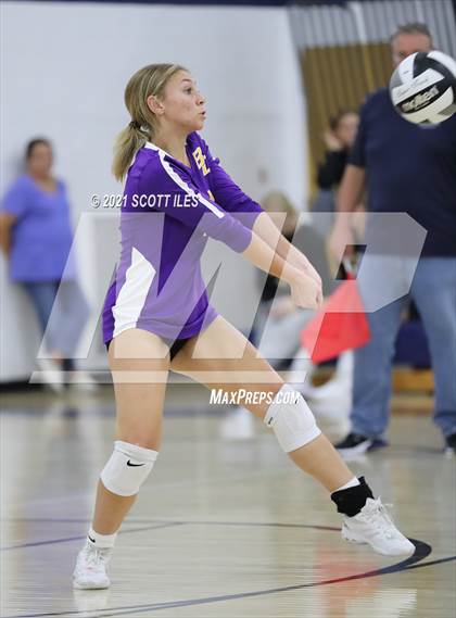 Thumbnail 1 in Bloom-Carroll @ Teays Valley photogallery.