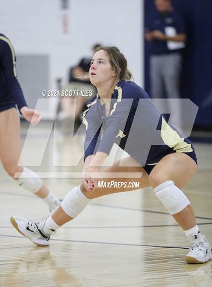 Thumbnail 3 in Bloom-Carroll @ Teays Valley photogallery.