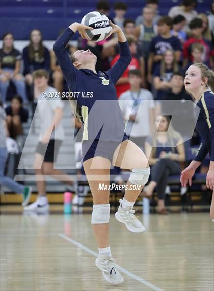 Thumbnail 1 in Bloom-Carroll @ Teays Valley photogallery.