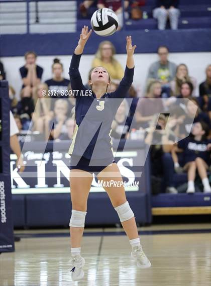 Thumbnail 1 in Bloom-Carroll @ Teays Valley photogallery.