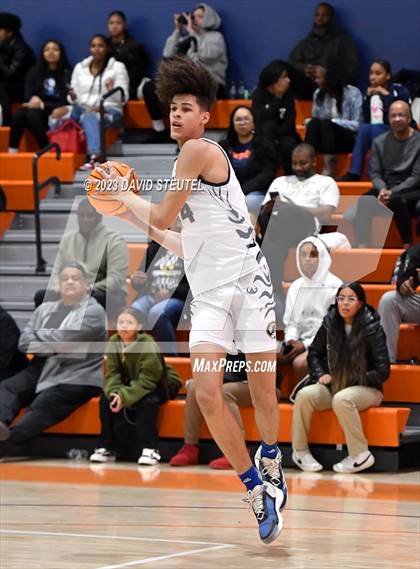 Thumbnail 2 in Lee vs. Inderkum (Fortune Showcase) photogallery.
