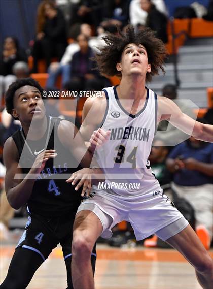 Thumbnail 3 in Lee vs. Inderkum (Fortune Showcase) photogallery.