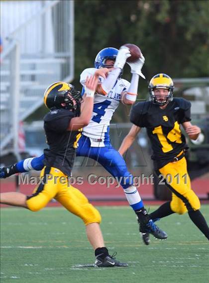 Thumbnail 3 in JV: Del Oro vs Westlake (Battle at the Capital) photogallery.