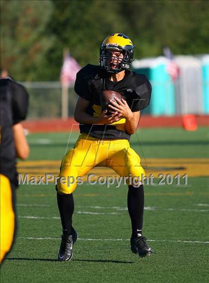 Thumbnail 2 in JV: Del Oro vs Westlake (Battle at the Capital) photogallery.