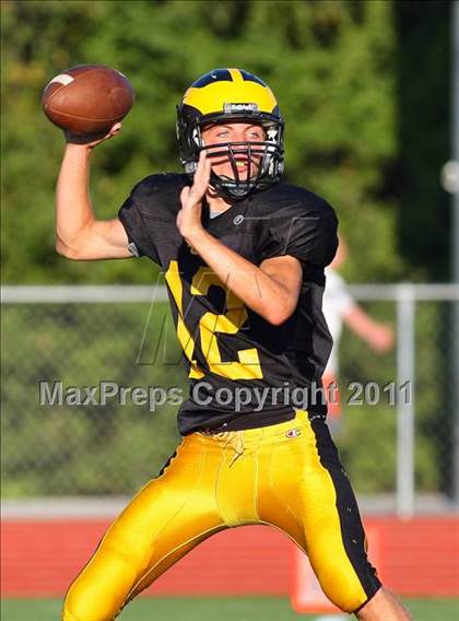 Thumbnail 3 in JV: Del Oro vs Westlake (Battle at the Capital) photogallery.
