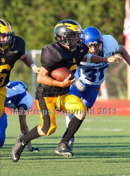Thumbnail 2 in JV: Del Oro vs Westlake (Battle at the Capital) photogallery.