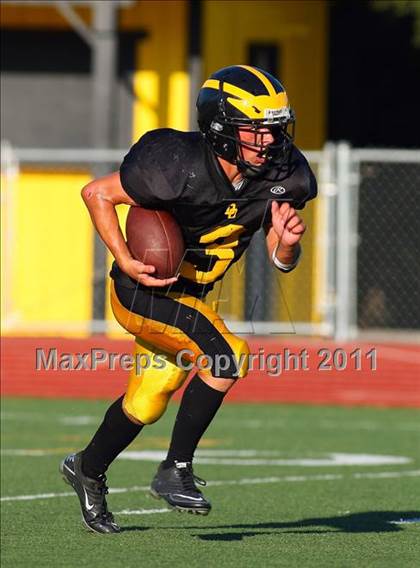Thumbnail 3 in JV: Del Oro vs Westlake (Battle at the Capital) photogallery.