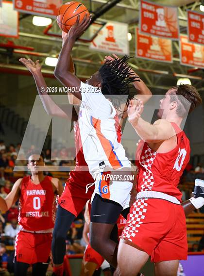 Thumbnail 3 in Harvard-Westlake vs. Bishop Gorman (Nike Extravaganza) photogallery.