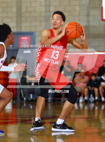 Thumbnail 3 in Harvard-Westlake vs. Bishop Gorman (Nike Extravaganza) photogallery.