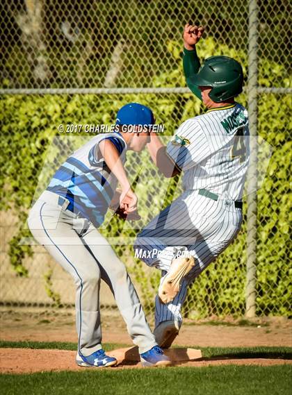 Thumbnail 1 in Agoura @ Moorpark photogallery.