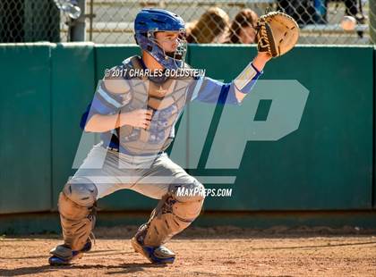 Thumbnail 2 in Agoura @ Moorpark photogallery.