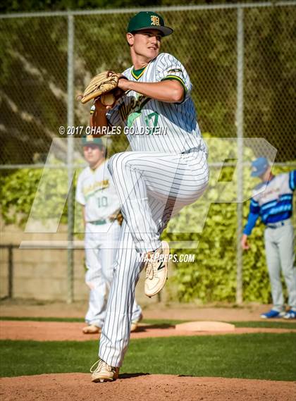Thumbnail 1 in Agoura @ Moorpark photogallery.