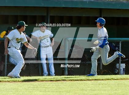 Thumbnail 2 in Agoura @ Moorpark photogallery.