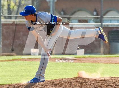 Thumbnail 2 in Agoura @ Moorpark photogallery.