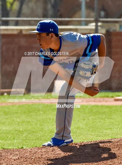 Thumbnail 2 in Agoura @ Moorpark photogallery.