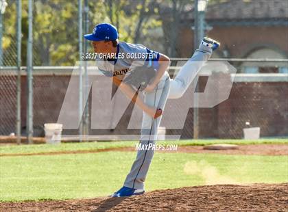 Thumbnail 2 in Agoura @ Moorpark photogallery.