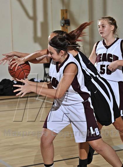 Thumbnail 3 in Palm Springs vs Laguna Beach (MaxPreps Holiday Classic) photogallery.