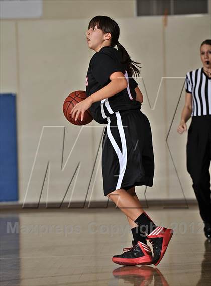 Thumbnail 3 in Palm Springs vs Laguna Beach (MaxPreps Holiday Classic) photogallery.