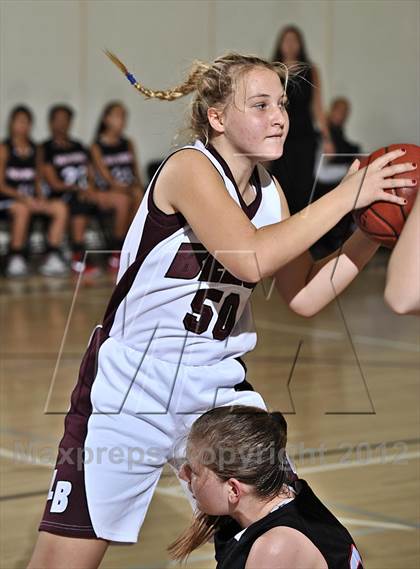 Thumbnail 3 in Palm Springs vs Laguna Beach (MaxPreps Holiday Classic) photogallery.