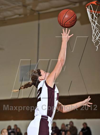 Thumbnail 1 in Palm Springs vs Laguna Beach (MaxPreps Holiday Classic) photogallery.