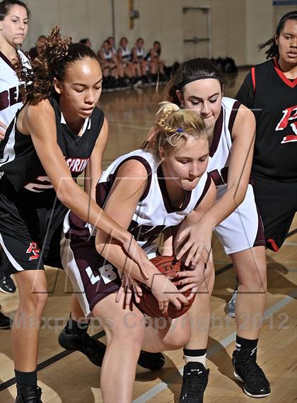 Thumbnail 3 in Palm Springs vs Laguna Beach (MaxPreps Holiday Classic) photogallery.