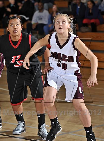 Thumbnail 1 in Palm Springs vs Laguna Beach (MaxPreps Holiday Classic) photogallery.