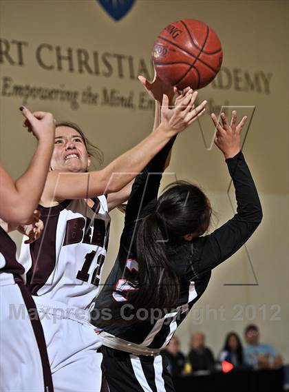 Thumbnail 2 in Palm Springs vs Laguna Beach (MaxPreps Holiday Classic) photogallery.