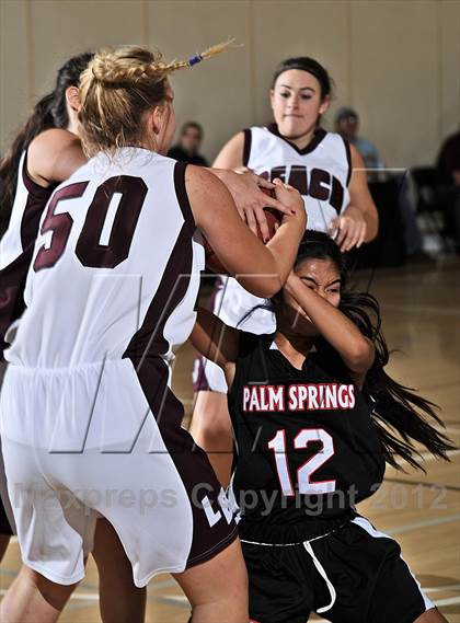 Thumbnail 2 in Palm Springs vs Laguna Beach (MaxPreps Holiday Classic) photogallery.