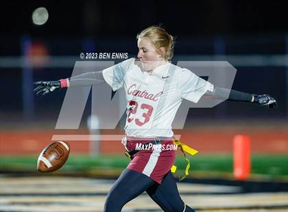 Thumbnail 3 in Greenbrier vs. Central (GHSA Division 2 Semifinals) photogallery.