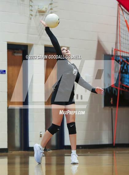 Thumbnail 2 in Havelock @ Swansboro photogallery.