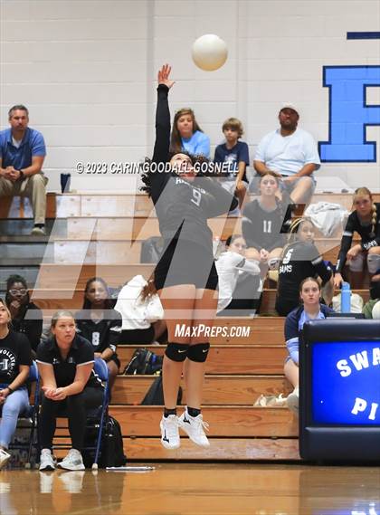 Thumbnail 1 in Havelock @ Swansboro photogallery.