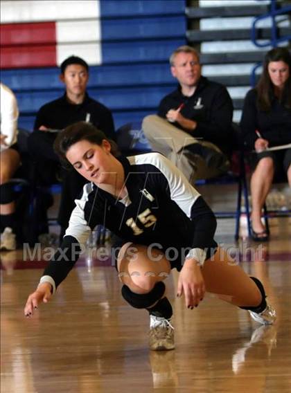 Thumbnail 1 in Mountain View vs. Archbishop Mitty (CIF CCS D2 Final) photogallery.