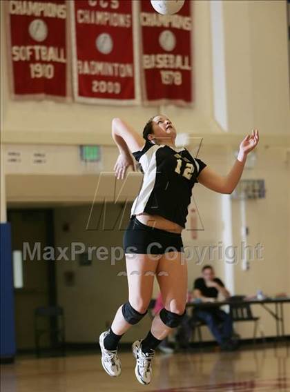 Thumbnail 1 in Mountain View vs. Archbishop Mitty (CIF CCS D2 Final) photogallery.