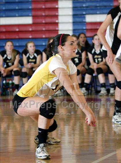 Thumbnail 1 in Mountain View vs. Archbishop Mitty (CIF CCS D2 Final) photogallery.