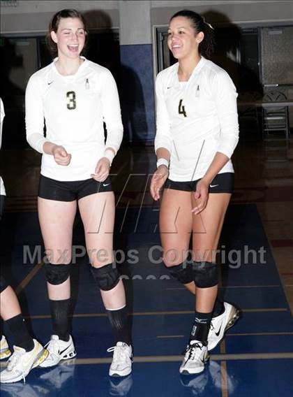 Thumbnail 2 in Mountain View vs. Archbishop Mitty (CIF CCS D2 Final) photogallery.