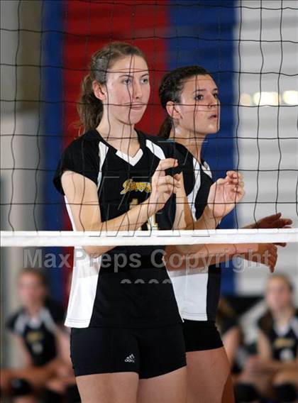 Thumbnail 1 in Mountain View vs. Archbishop Mitty (CIF CCS D2 Final) photogallery.